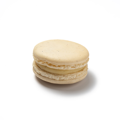 Un macaron parfumé avec de la vanille bourbon de Madagascar.